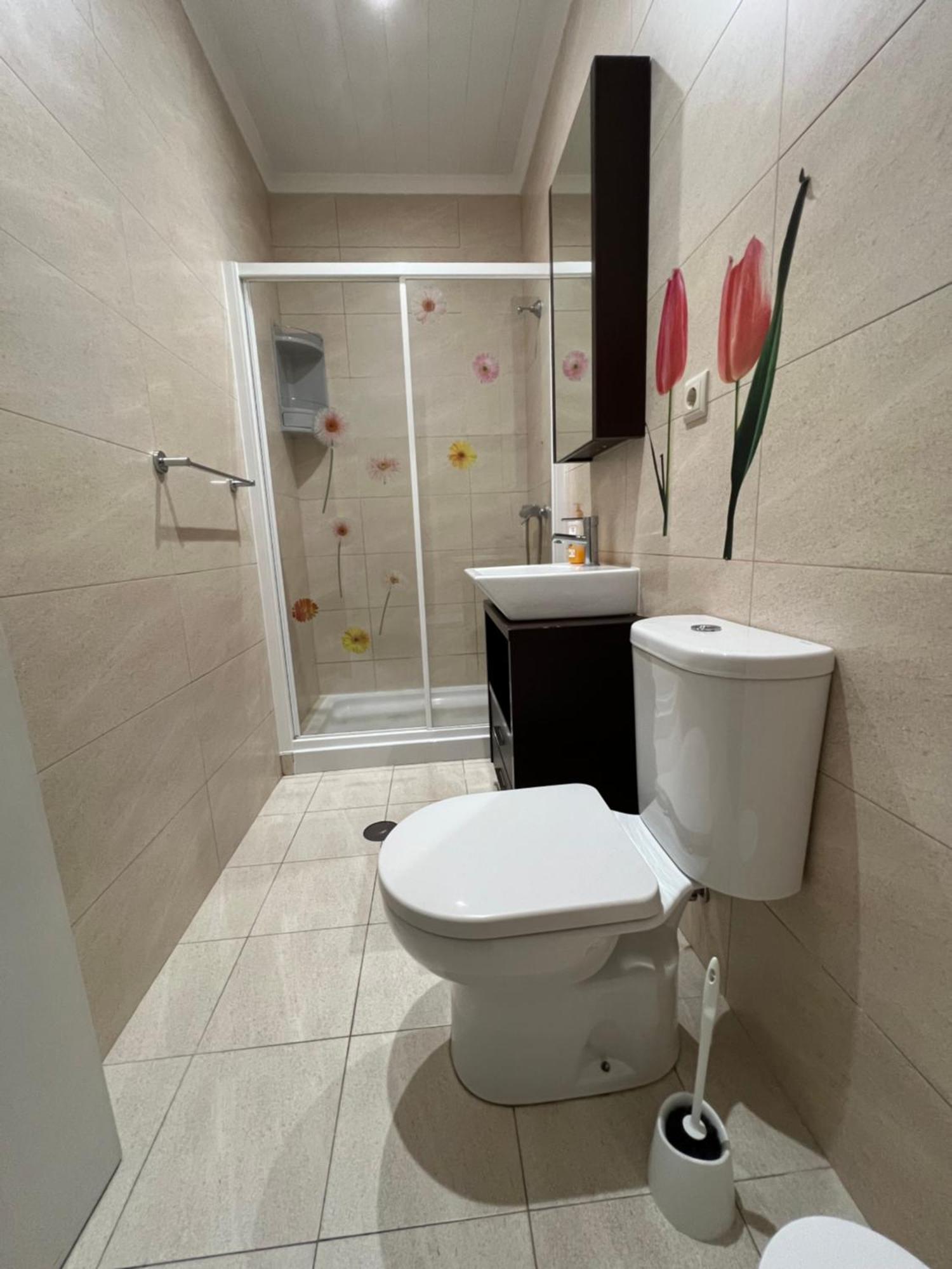 Casa A 2 Minutos A Pe De Piscina Natural 蓬塔德尔加达 外观 照片
